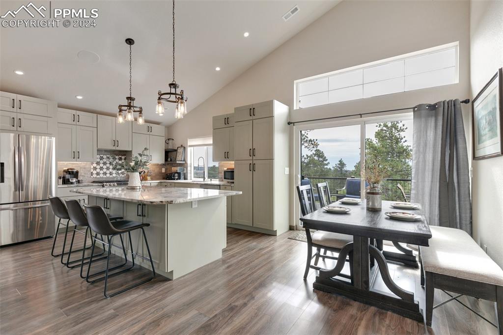 14040 Shadow Pines Road