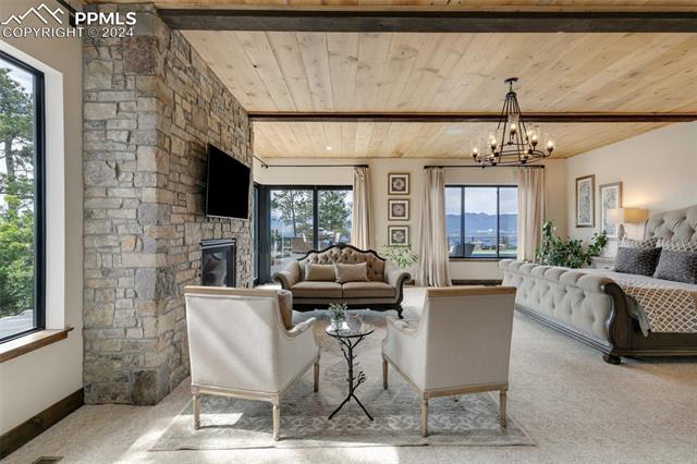 14040 Shadow Pines Road