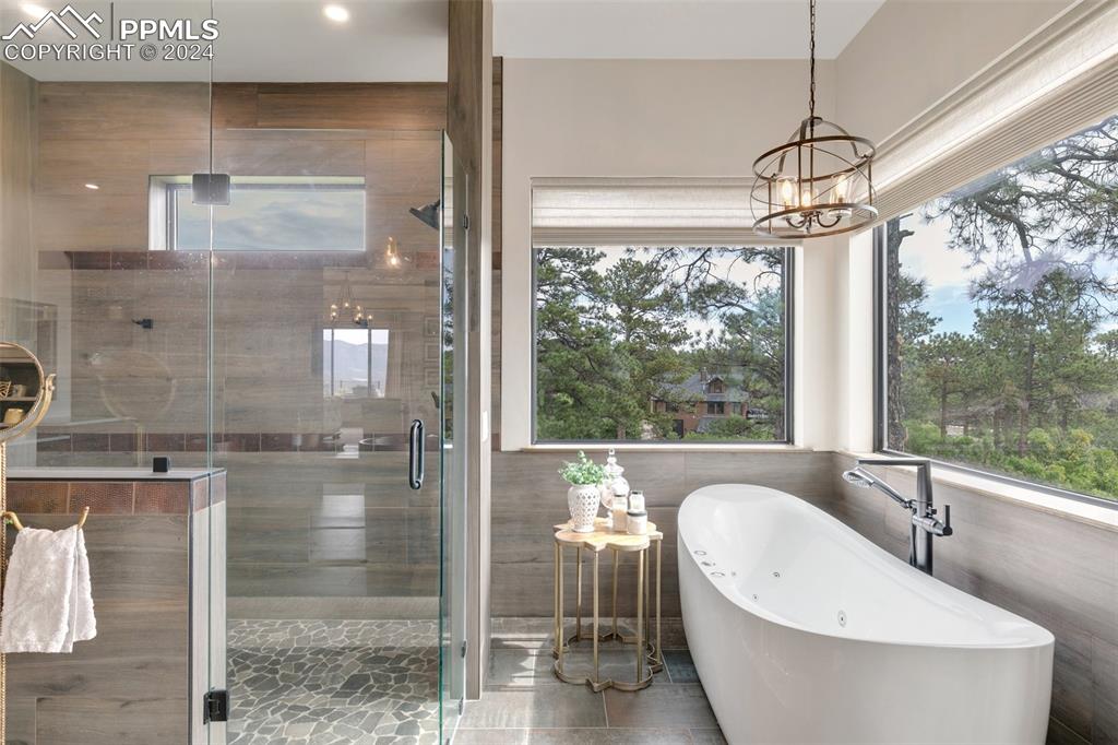 14040 Shadow Pines Road