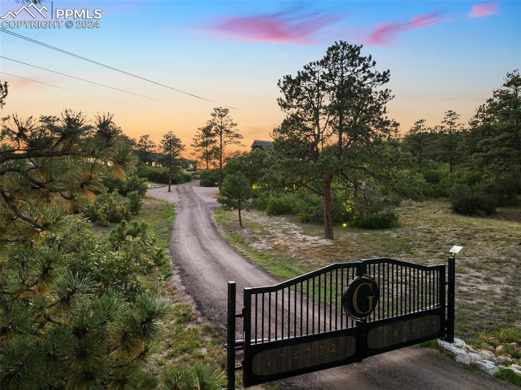 14040 Shadow Pines Road