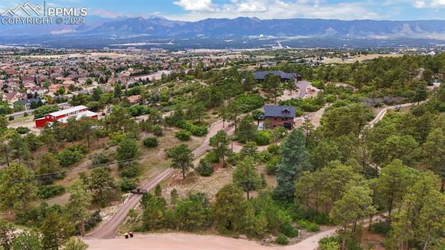 14040 Shadow Pines Road