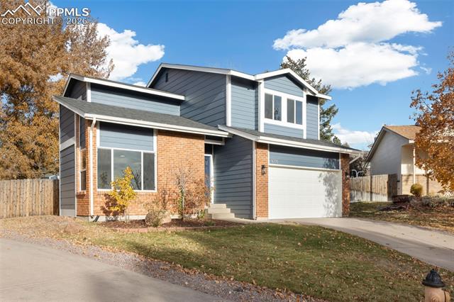 8735 CHAPEL SQUARE Court