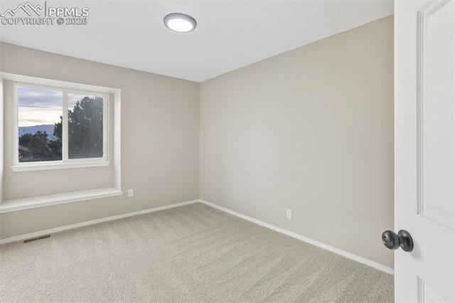 8735 CHAPEL SQUARE Court