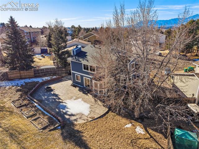 8735 CHAPEL SQUARE Court