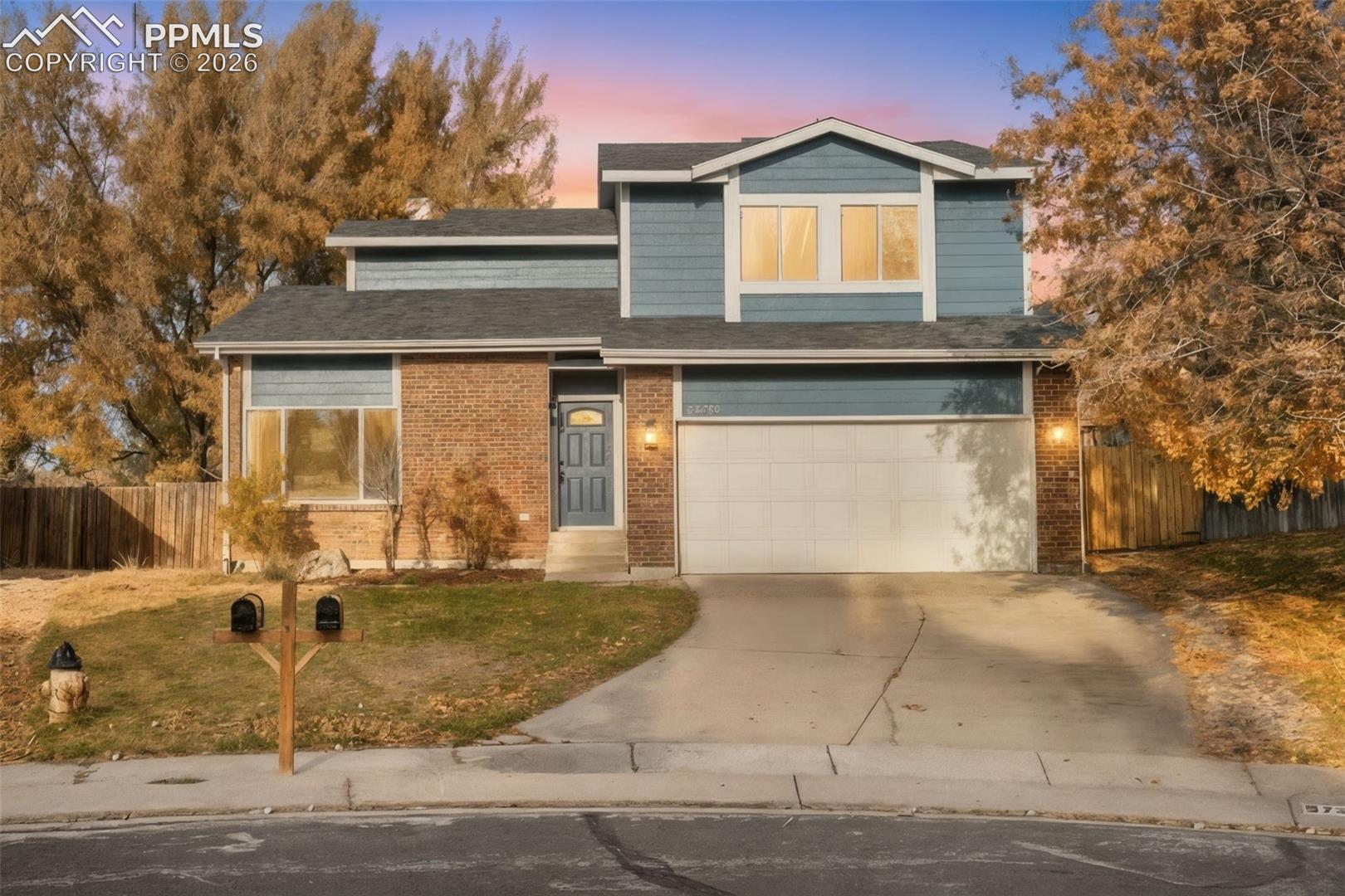 8735 CHAPEL SQUARE Court