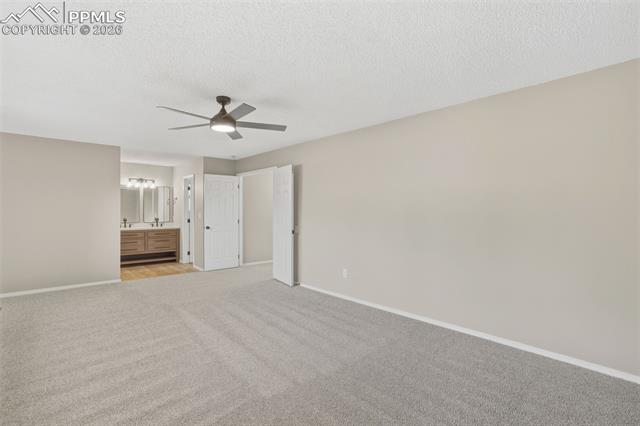 8735 CHAPEL SQUARE Court