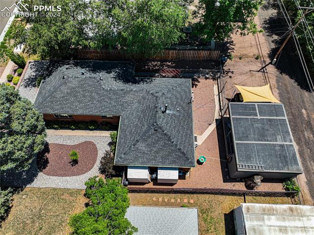 1017 E Columbia Street