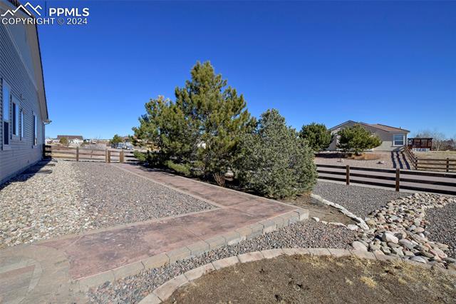 11089 Birch Hollow Way