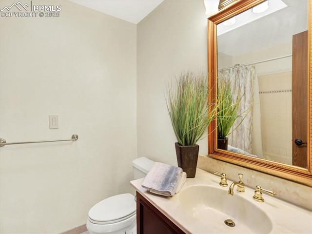 3938 iron Horse Trail