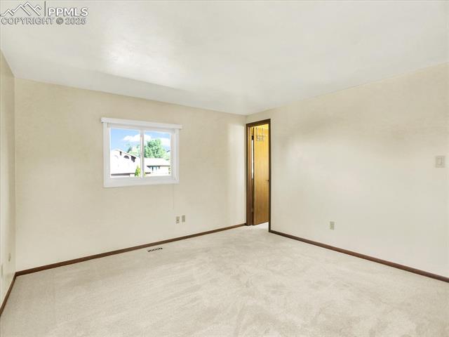 3938 iron Horse Trail