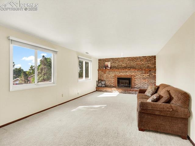 3938 iron Horse Trail