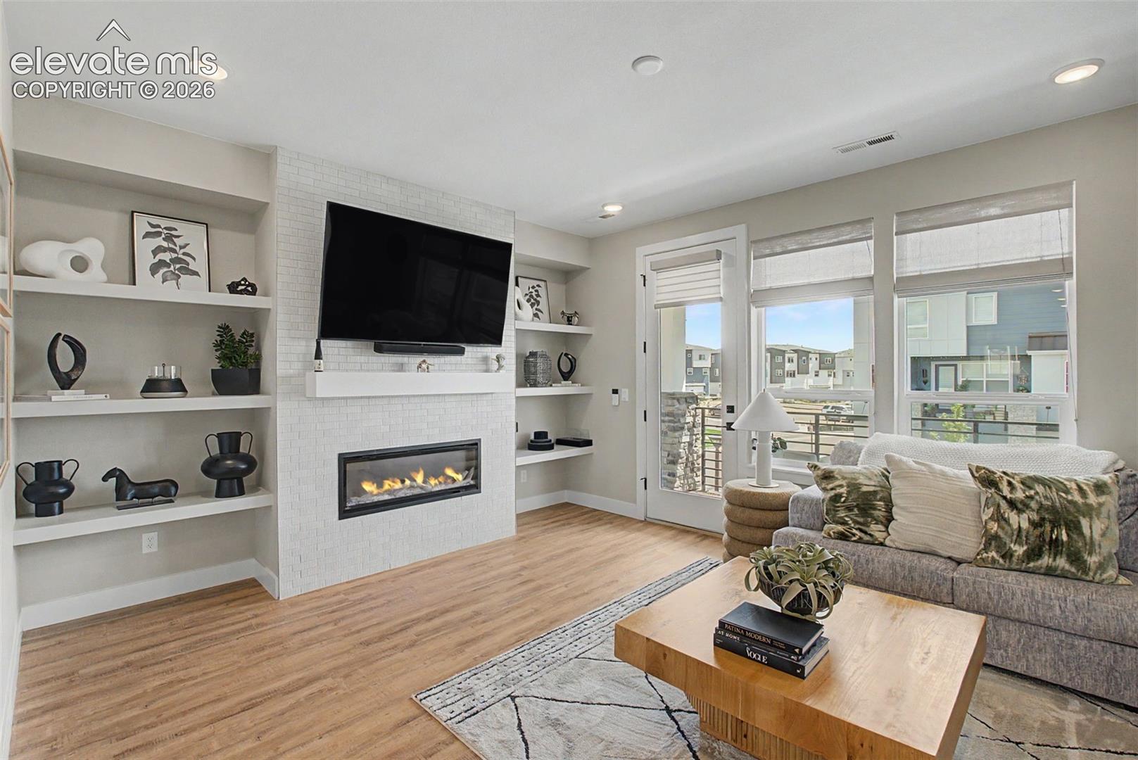 2030 Liberty View Point