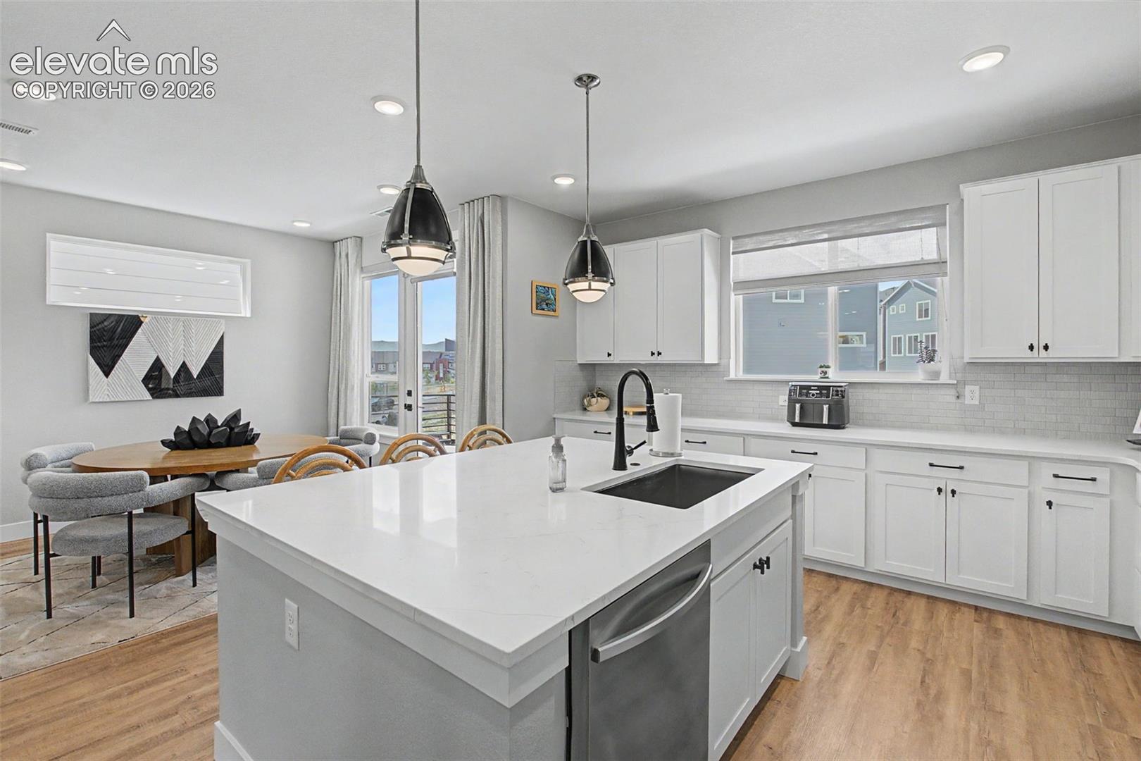 2030 Liberty View Point