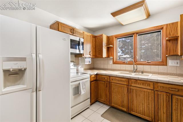 5023 S Raindrop Circle
