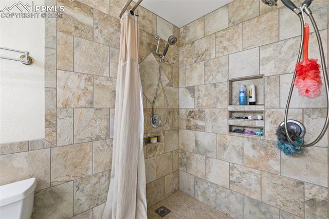 5023 S Raindrop Circle