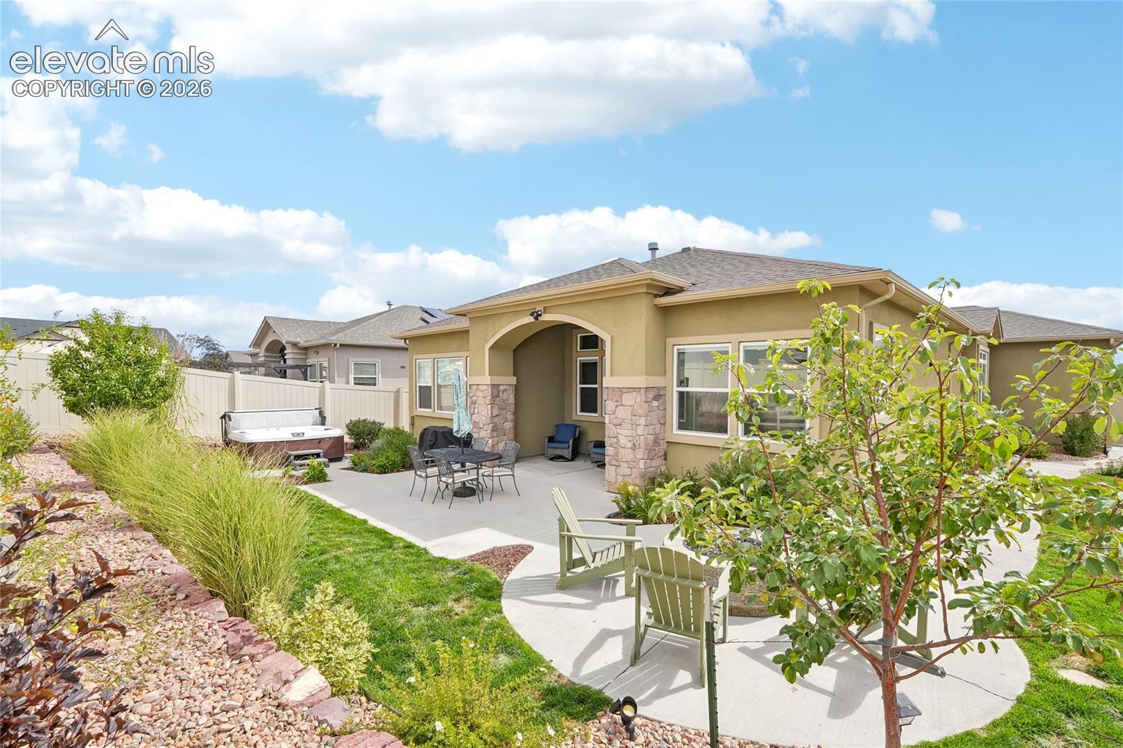 13117 Stone Peaks Way