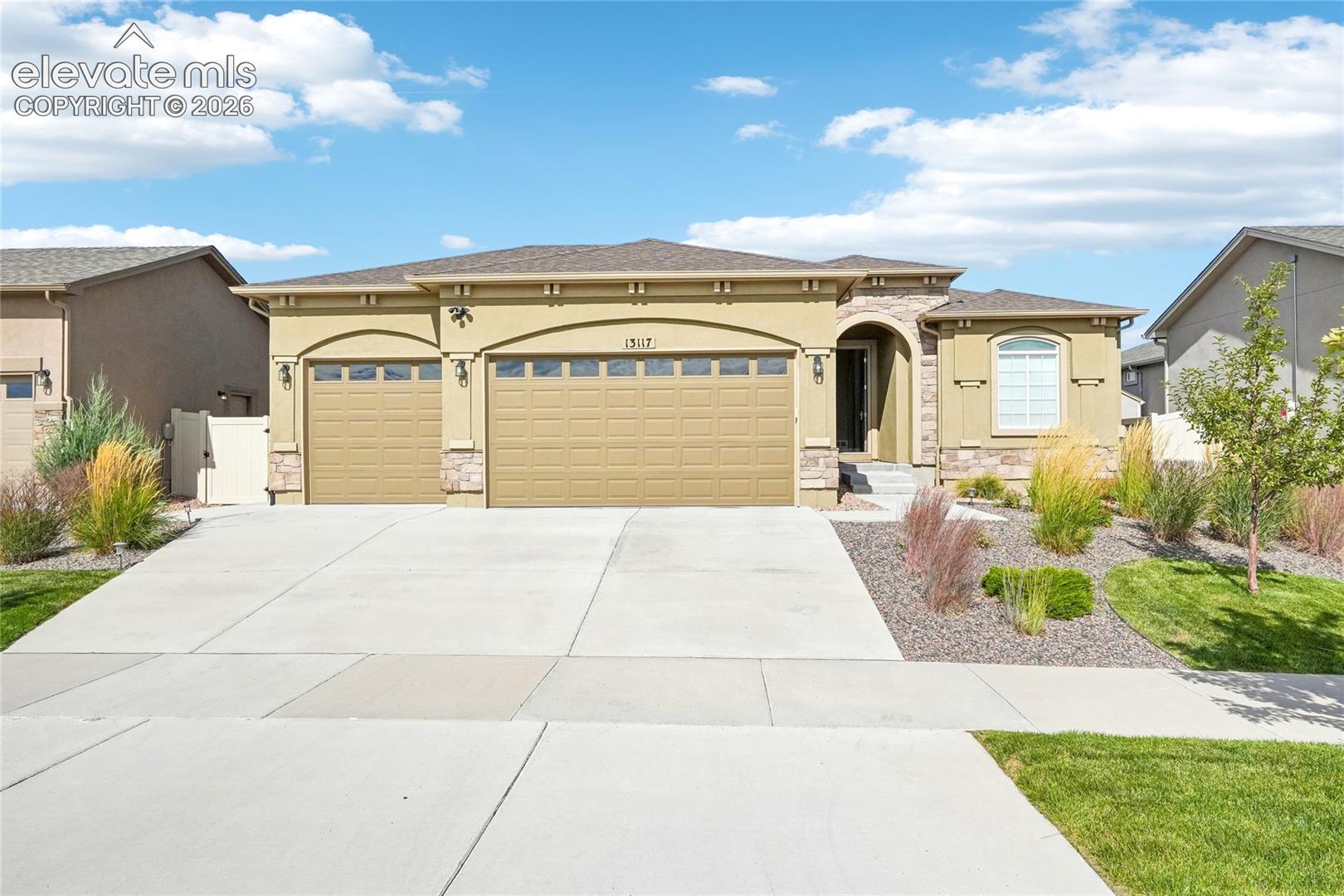 13117 Stone Peaks Way
