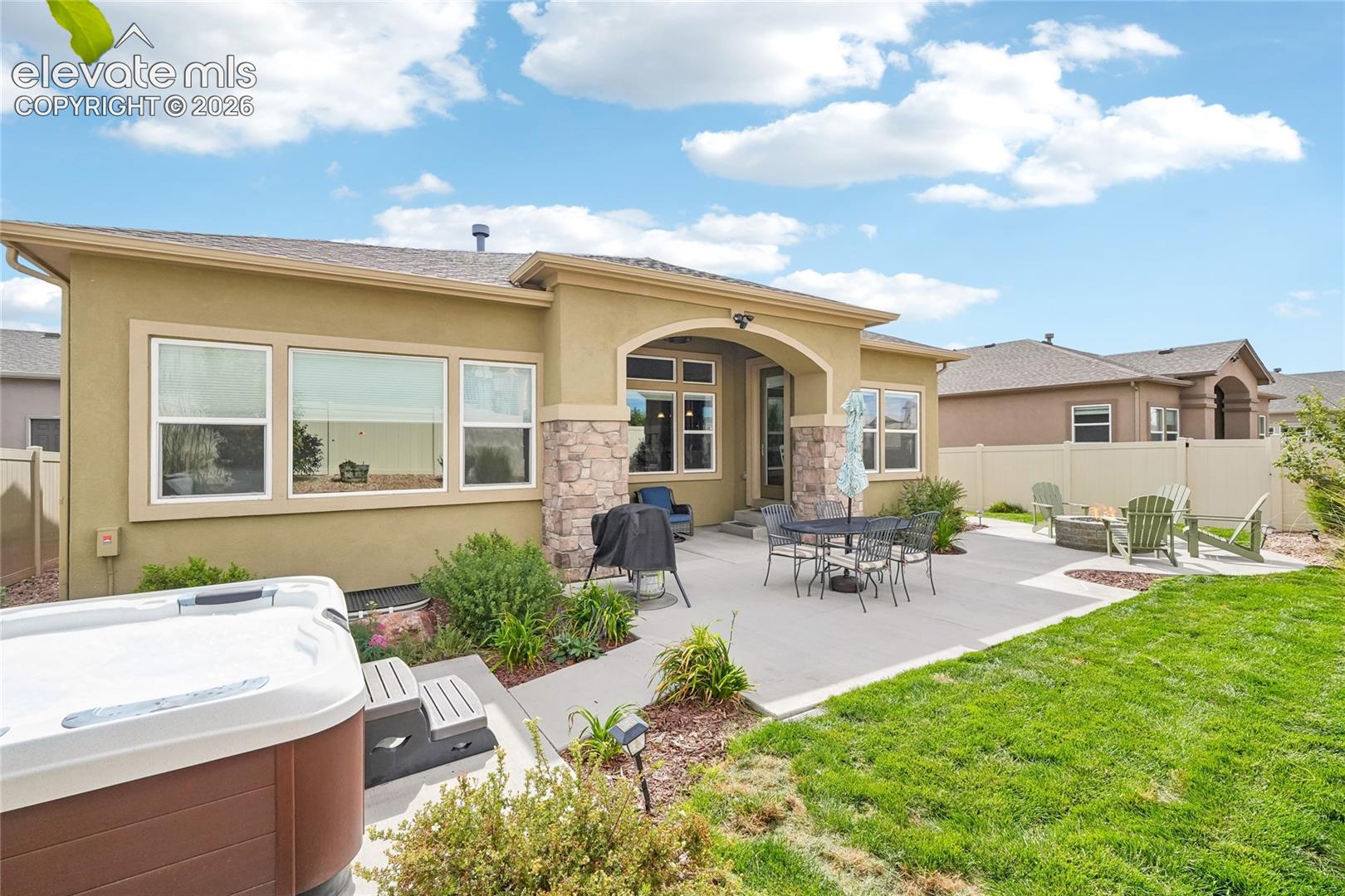 13117 Stone Peaks Way