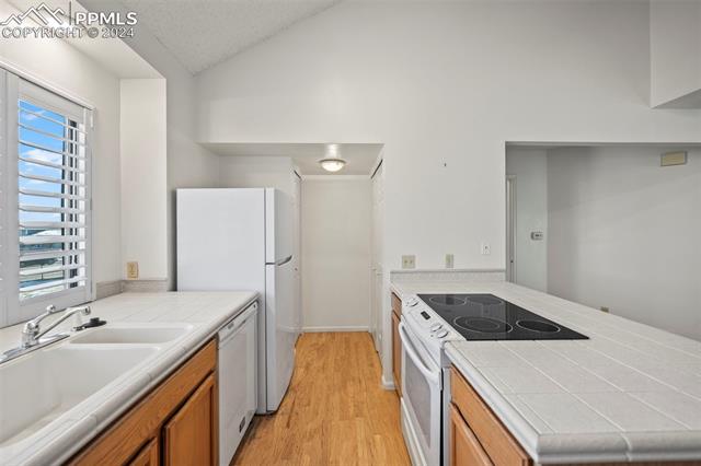 4230 Autumn Heights Drive B