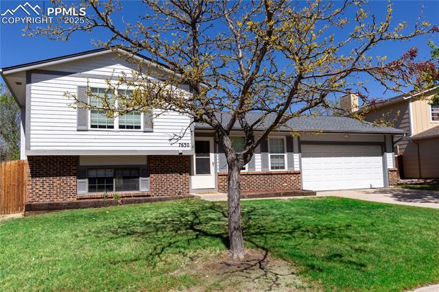 7630 Pebble Path Place