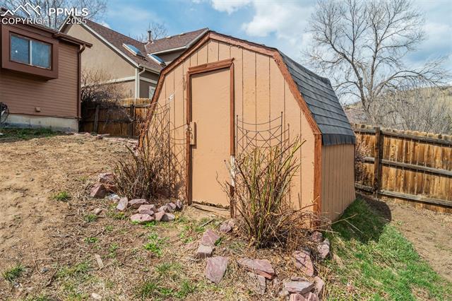 7205 Aspen Glen Lane