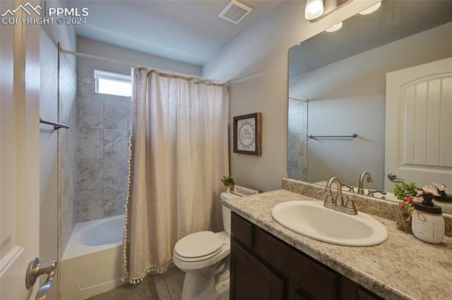 12804 Scenic Walk Drive