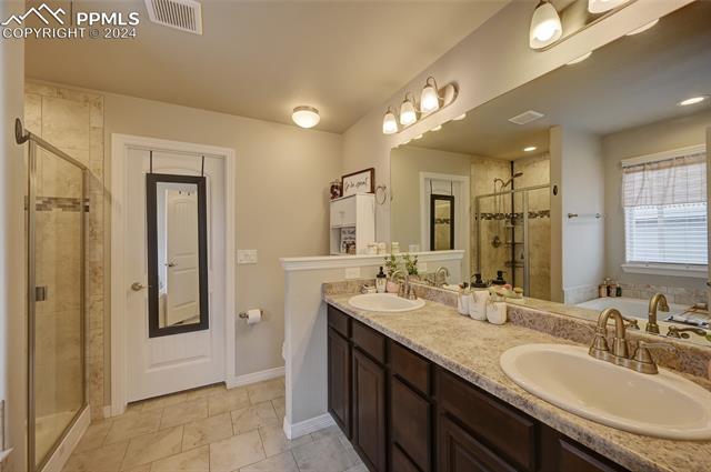 12804 Scenic Walk Drive