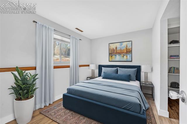 5109 Mira Loma Circle