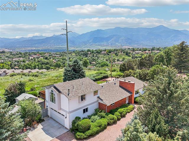 2020 Mesa Road