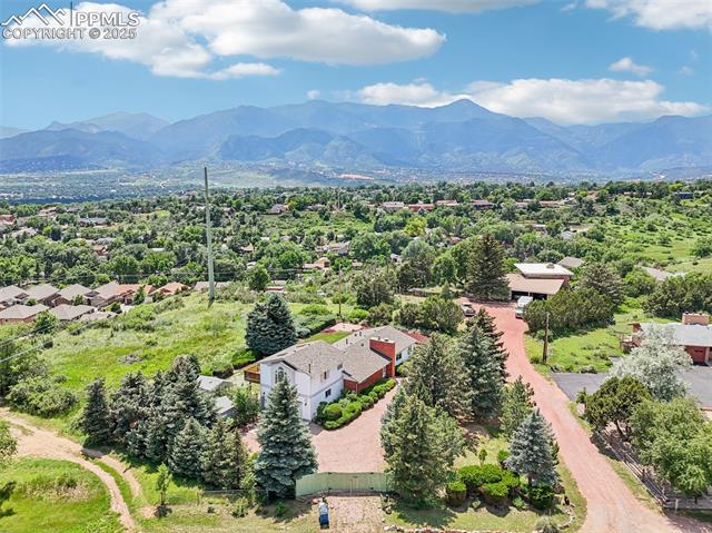 2020 Mesa Road