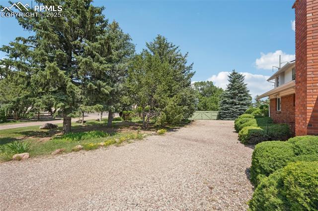 2020 Mesa Road