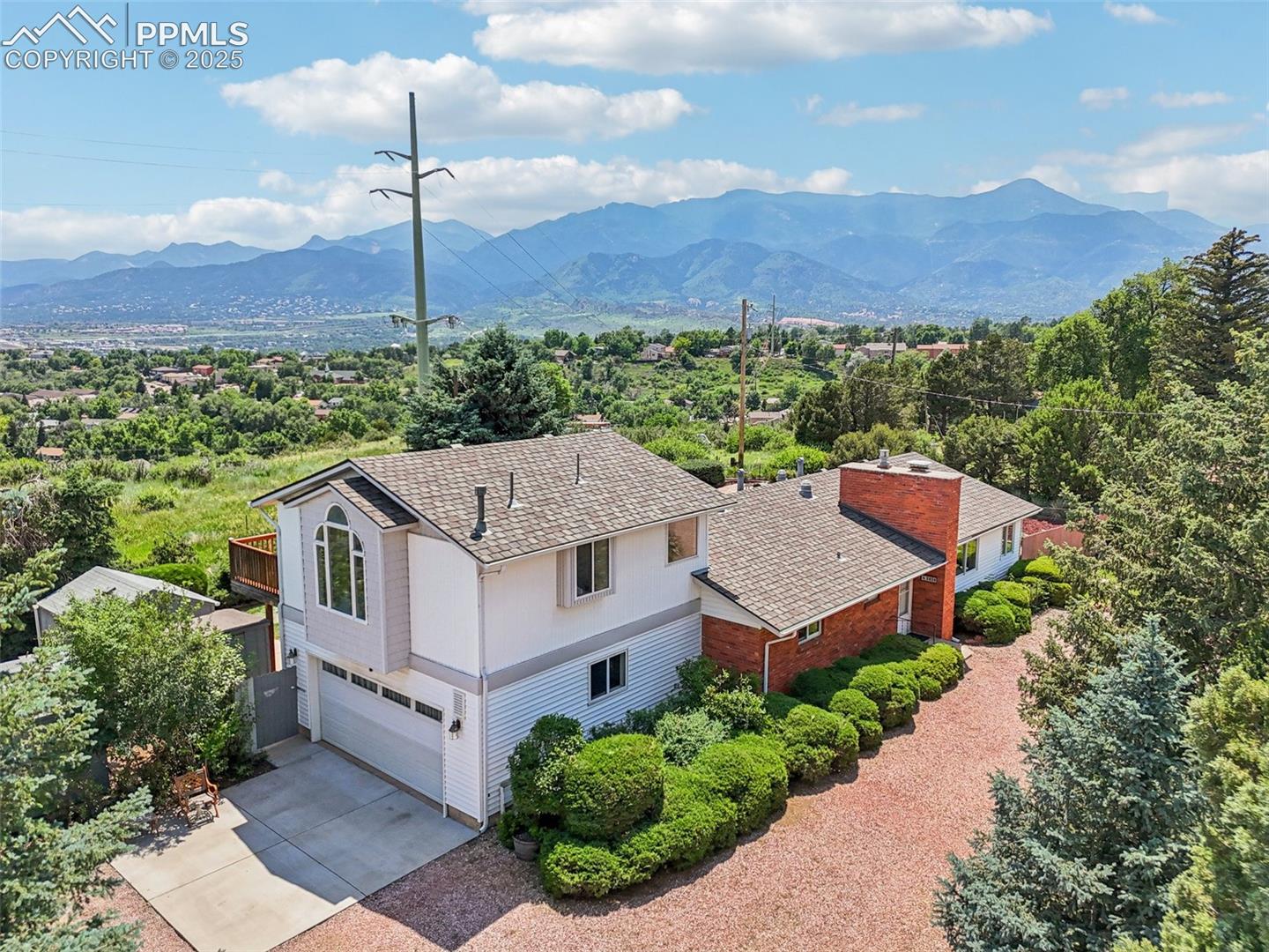 2020 Mesa Road