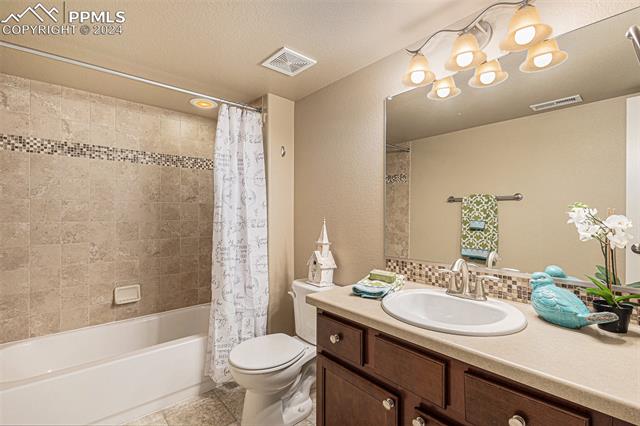 16767 Buffalo Valley Path