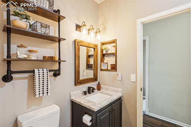 3120 River Valley View