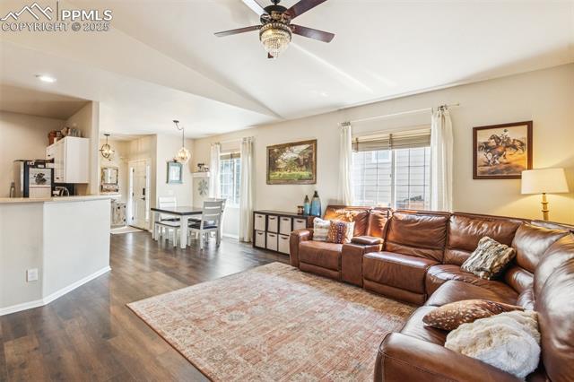 3120 River Valley View