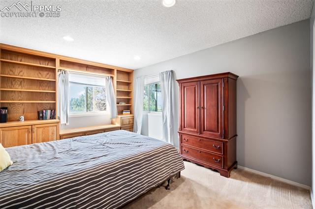 1650 Pinnacle Ridge Lane