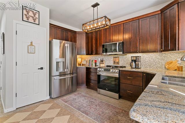 3618 Boot Spur Court