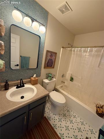 3618 Boot Spur Court