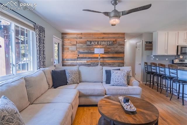 4615 Shady Lane