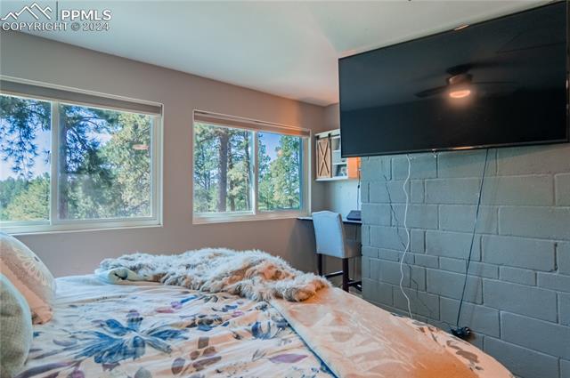 4615 Shady Lane