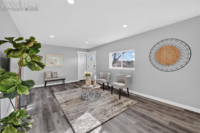 3412 Constitution Avenue