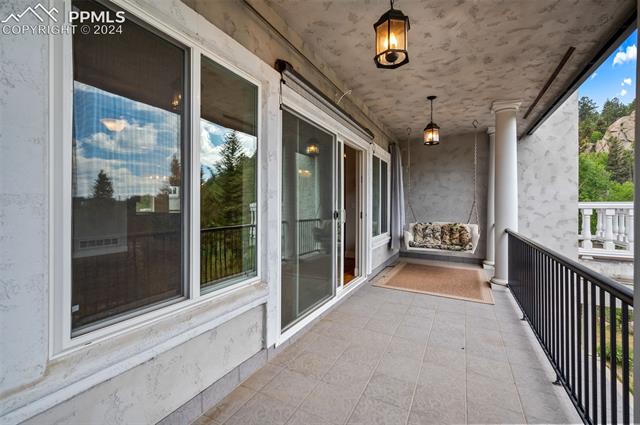 5865 W Highway 24
