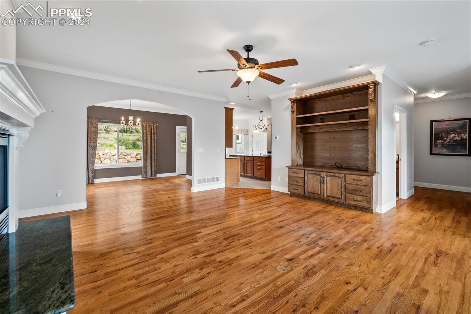 5865 W Highway 24