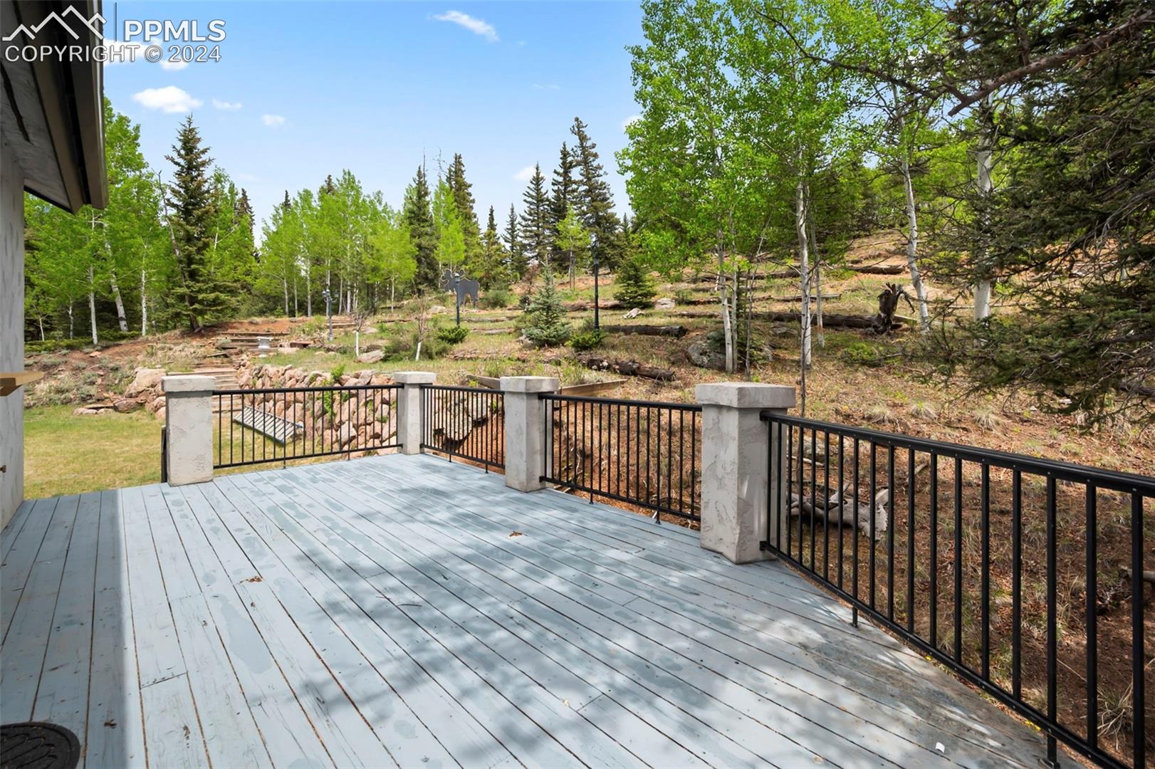 5865 W Highway 24