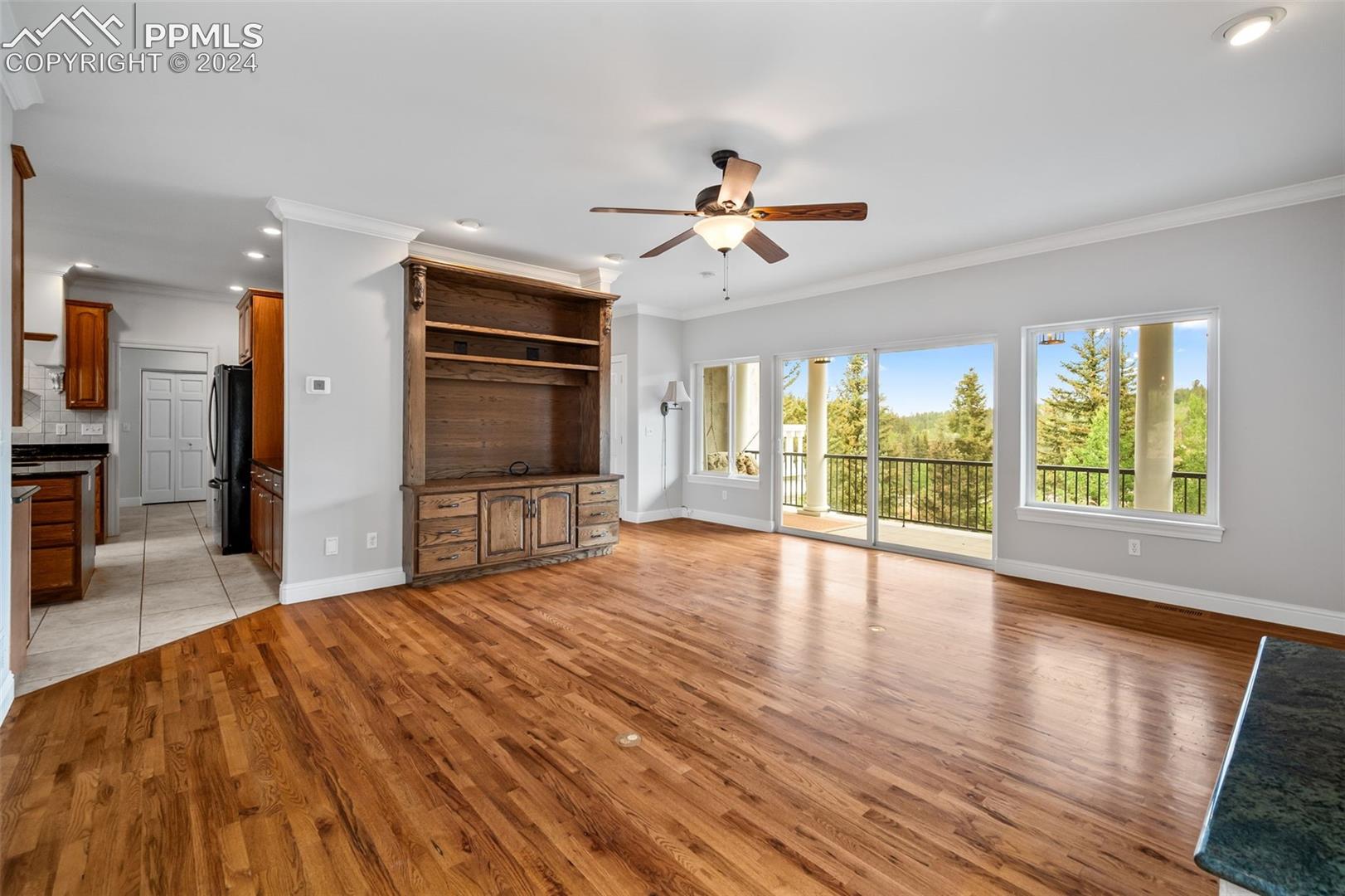 5865 W Highway 24