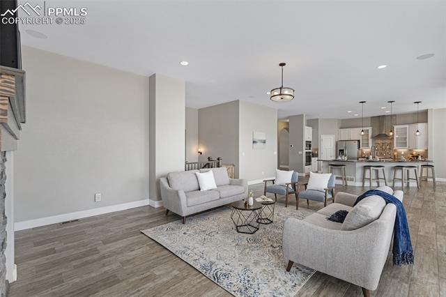 3129 Waterfront Drive