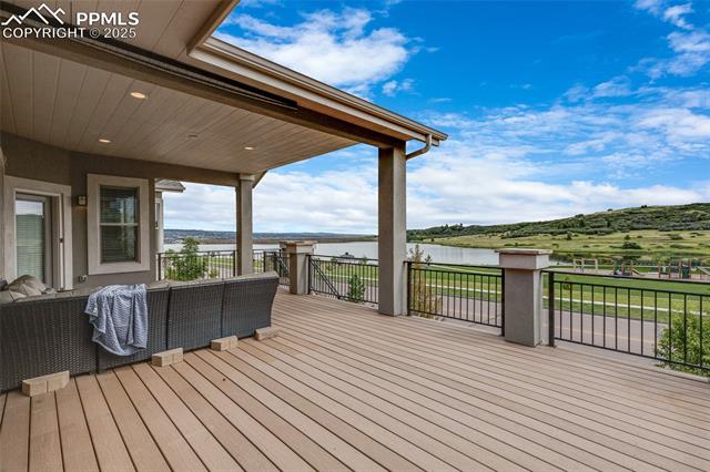 3129 Waterfront Drive