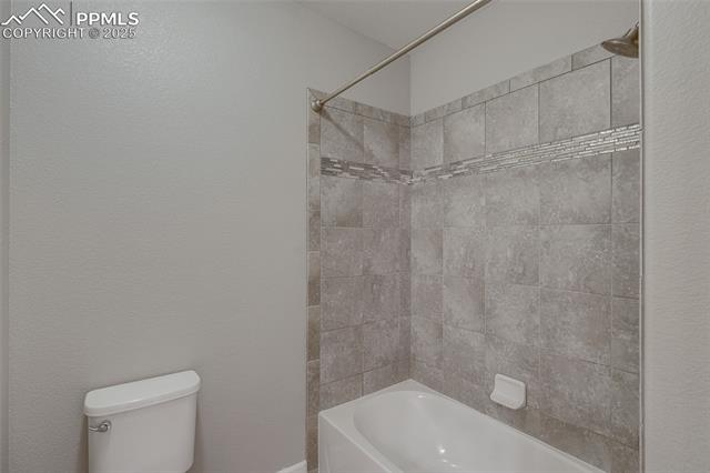 3129 Waterfront Drive