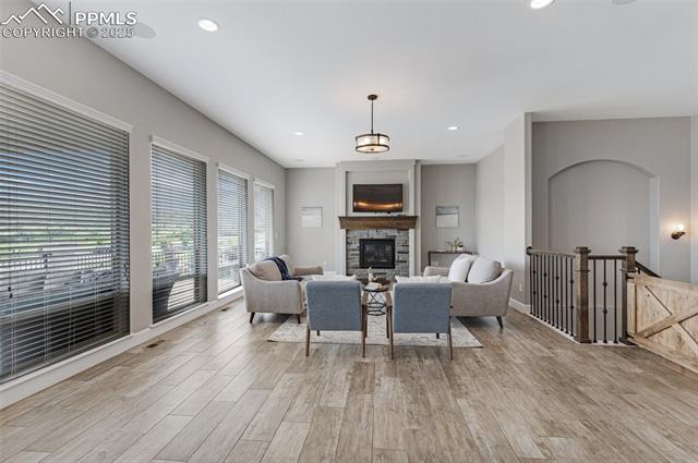 3129 Waterfront Drive