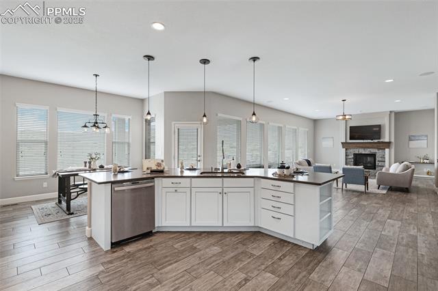 3129 Waterfront Drive